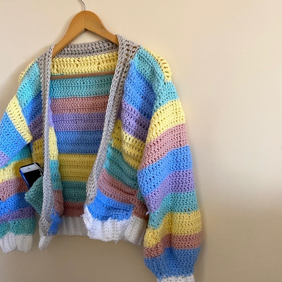 Crochet rainbow pastel cardigan - Picture 1 of 2